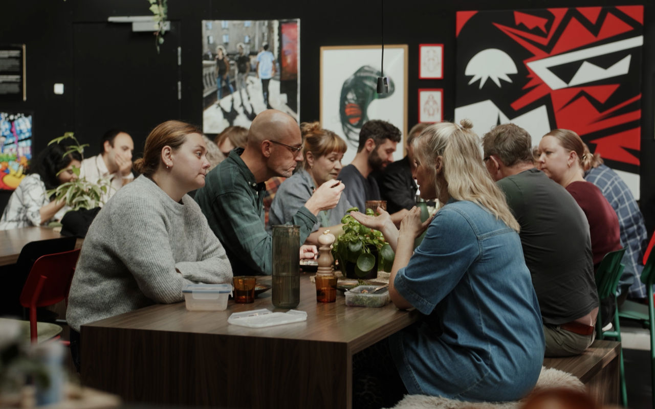 Aftensmad i Spinderihallernes cafe