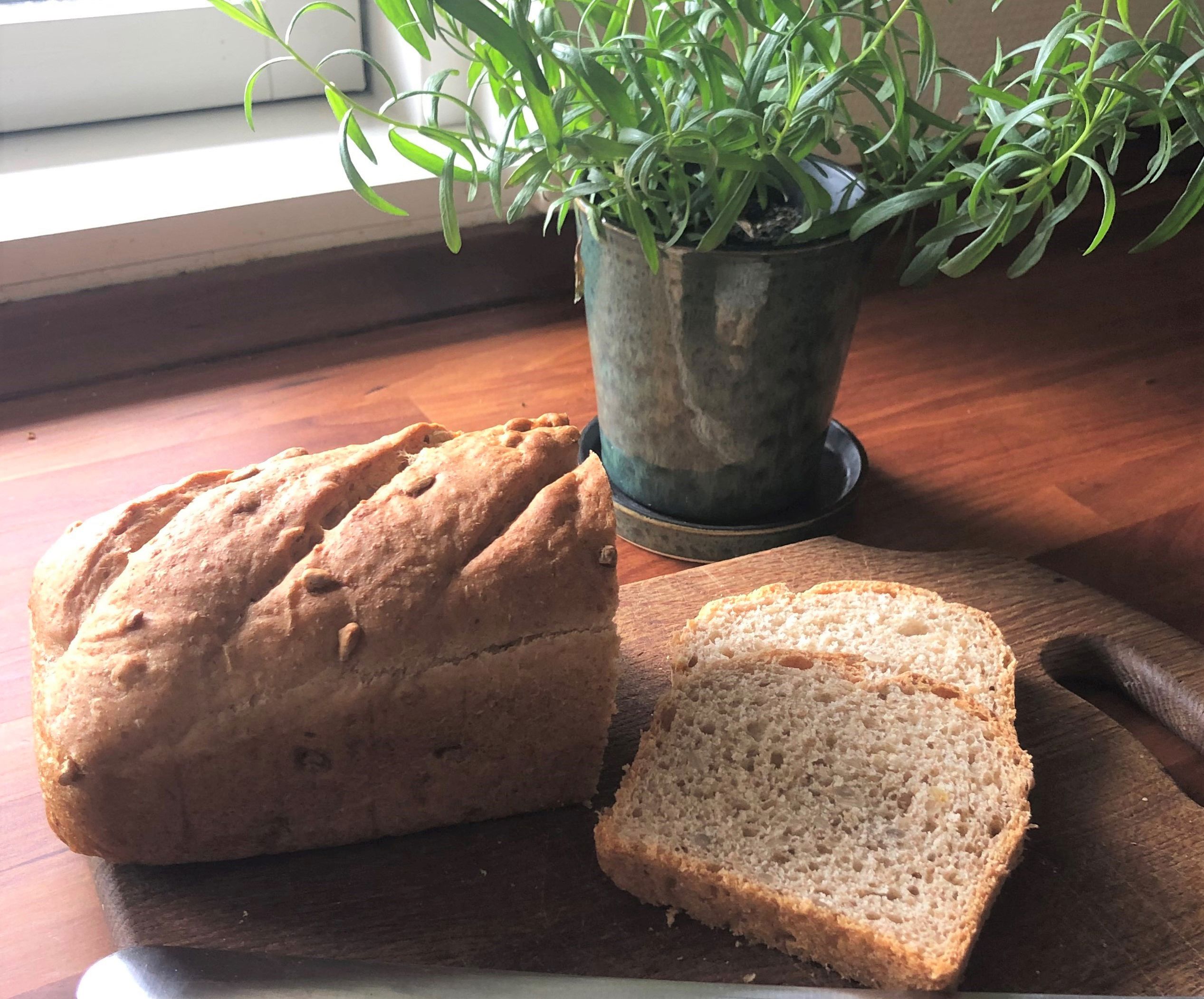 hjemmebagt brød