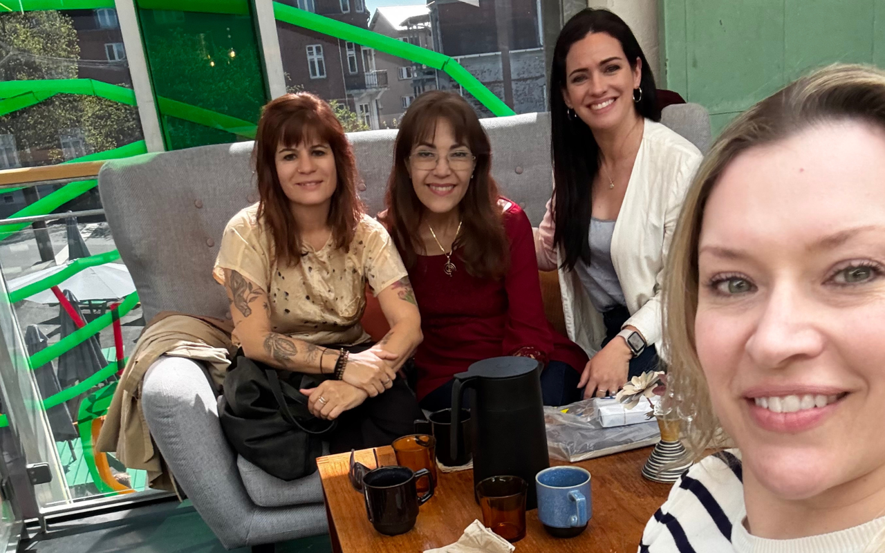 4 kvinder fra arrangementet