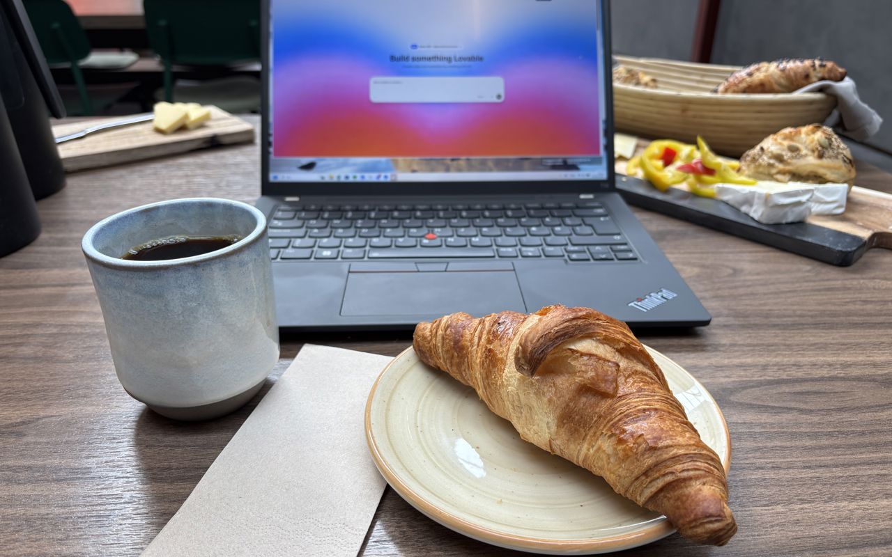 Co Working & Connect